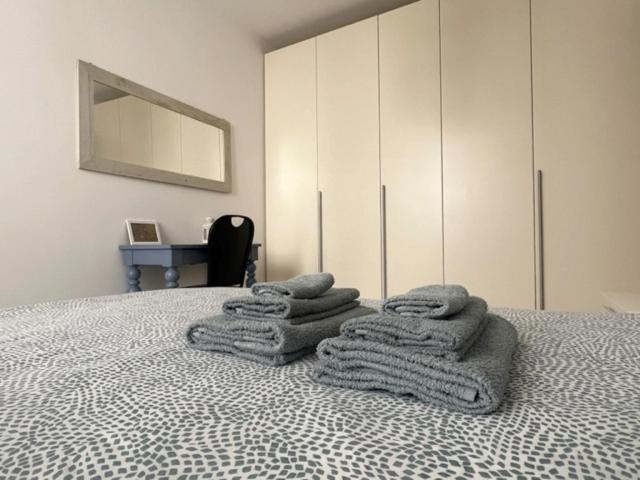 A Casa Di Pizz - Bilocale Con Parcheggio Privato Savona Exterior foto