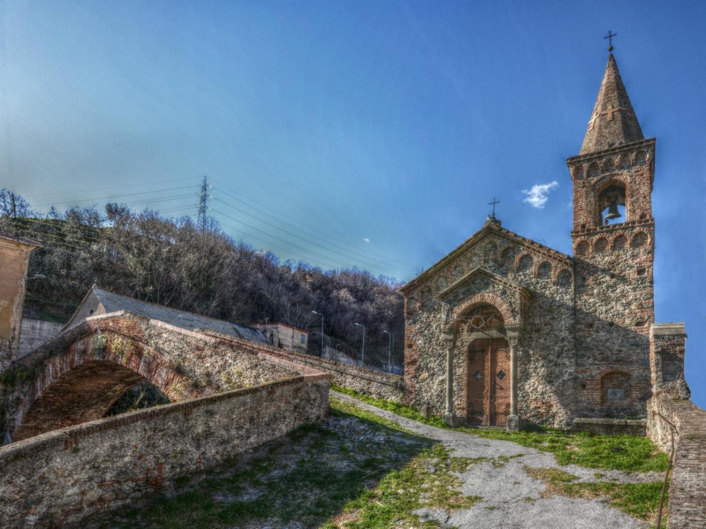 A Casa Di Pizz - Bilocale Con Parcheggio Privato Savona Exterior foto